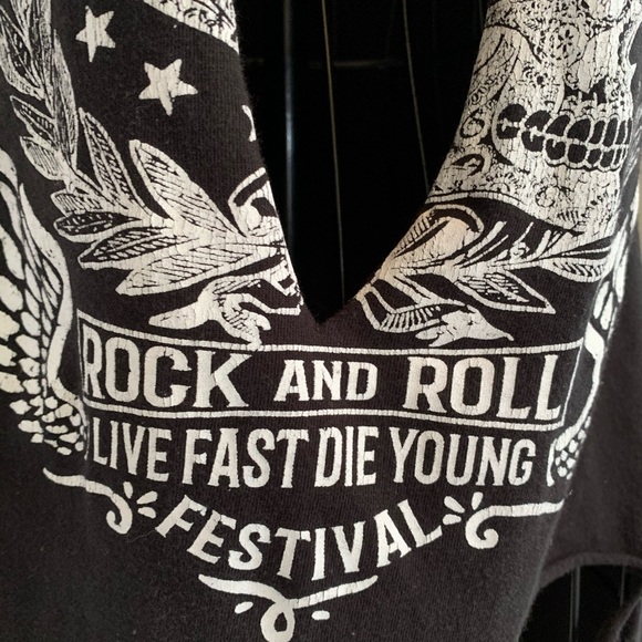 K Distressed Short Sleeve Rock and Roll Festival - Picture 8 of 16